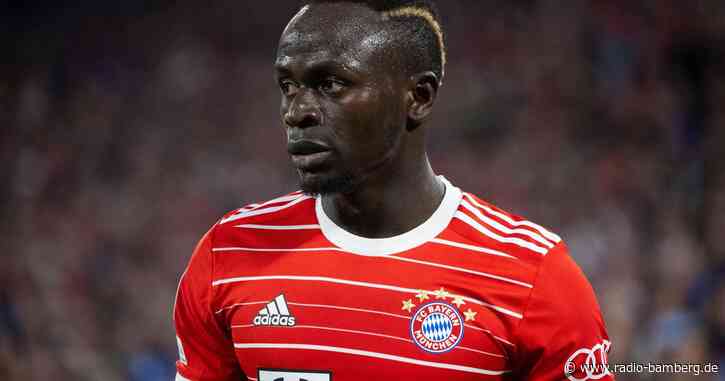 Bayern-Star Mané trainiert wieder mit dem Ball
