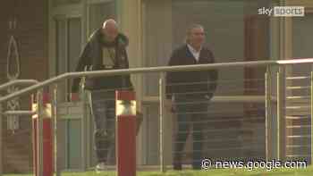 Jonjo Shelvey arrives at Wilford Lane ahead of Forest deal - Sky Sports