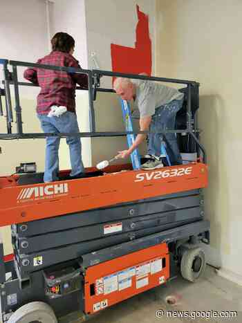 Midland 100 Club supports the Bridge Food Center - Midland Daily News