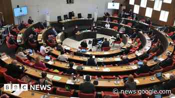 Allowances for Cornwall council members to rise by 4% - BBC