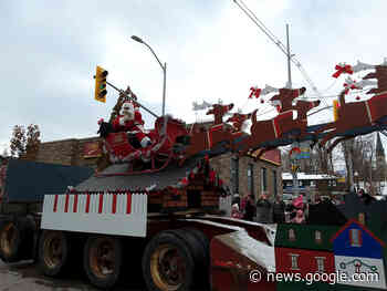 Fergus Gets Ready for Visit From Santa - Grand 101.1 FM