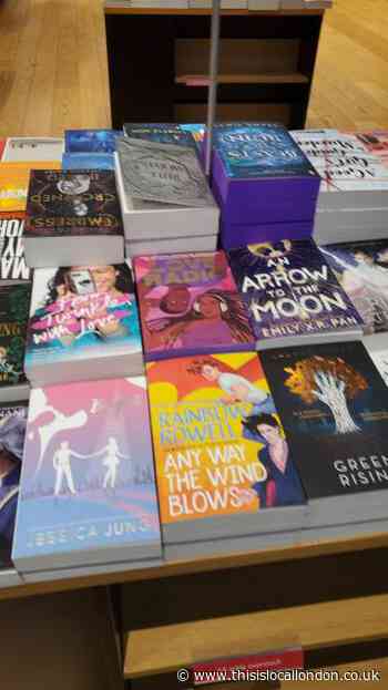 Why people shouldn't look down upon YA books-young reporter