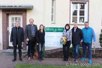 Gratulation zum 30-jährigen Bestehen des Steuerbüros Mewes & Lenz - Stadt Wittenberge