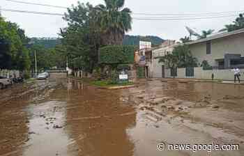 Roslyn, ya huracán categoría 3 a 250 km de Manzanillo - Quadratín México