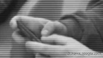 Surgeon General: 13-year-olds too young to join social media - FOX 32 Chicago