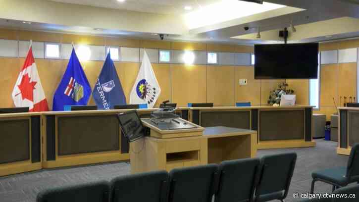 Chestermere mayor slams what he calls false allegations made about staff abuse amid other investigations