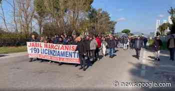 Jabil Marcianise, operai bloccano l'autostrada: prorogata di un mese ... - Fanpage.it