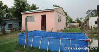 Santa Fe: una bebé de un año murió ahogada en una pileta de lona - Clarín