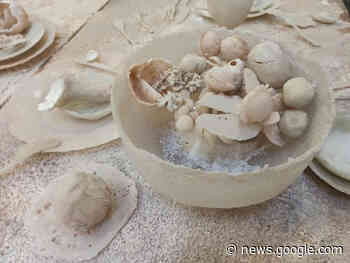 L’aura buona del vetro: l’opera di Joan Crous ad Arte Fiera - ExibArt