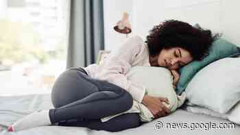 Weiblicher Zyklus: Neurotransmitter sorgt für Symptome vor den Tagen - Spektrum.de