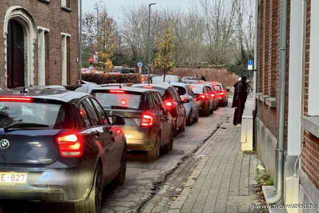 Mechelse VolksLiga roept op: “Stel evaluatie nieuwe vesten uit, ze heeft nog geen zin”