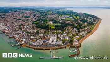 Levelling up: Coastal inequality impacting aspirations, Isle of Wight headteacher says