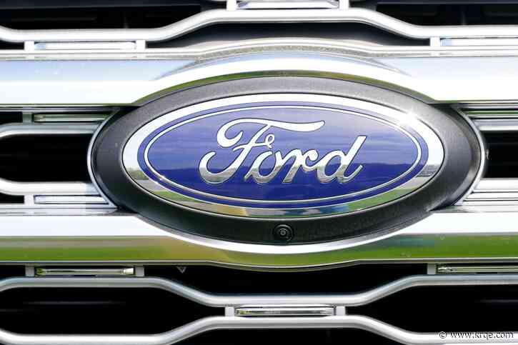 Government probes complaints of parts flying off of Ford Explorers