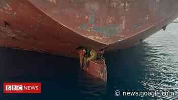 A impressionante foto de imigrantes que viajaram 11 dias em leme ... - BBC News Brasil