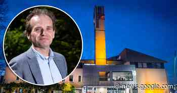 Burgemeester Slinkman (Berg en Dal) ziek thuis; legt werk neer om ... - De Gelderlander