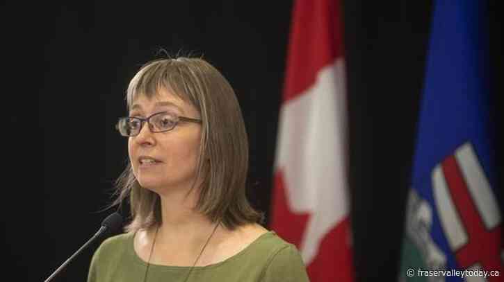 Former Alberta top doctor, Deena Hinshaw, finds temporary public health post in B.C.