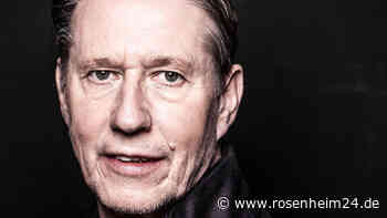 Andreas Rebers mit „Ich helfe gern“: Kabarett im Postsaal Trostberg