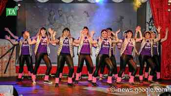 Begeistertes Publikum beim Kratzbacher Weiberfasching | Gotha - Thüringer Allgemeine