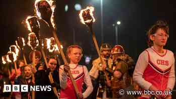 Viking warriors parade includes women for first time