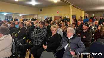 Parkland County residents urge MLAs at town hall to make changes to dangerous intersection