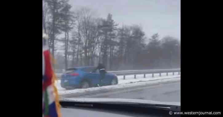 Young Father Runs Across Busy Highway to Save Unconscious Driver in Runaway Car: 'God Protected Me'