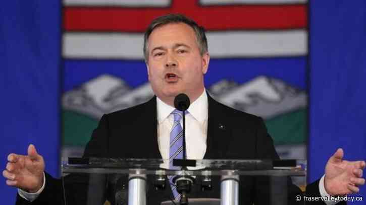 Former Alberta premier Jason Kenney accepts role in Calgary advising law firm