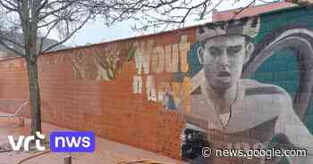 Dure grap: Herentals laat afbladderende muurschilderingen van ... - VRT.be
