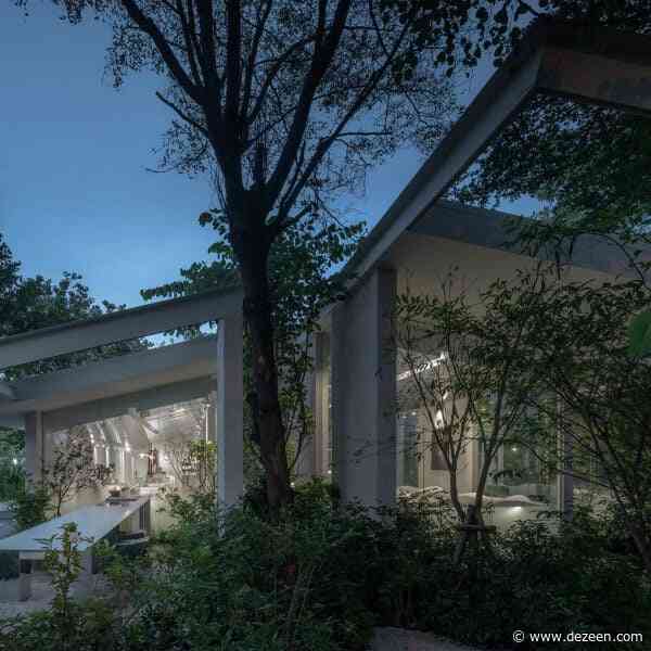 IDIN Architects uses glass and mirrors to blend Bangkok cafe into garden site