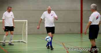 Initiatie wandelvoetbal voor vijftigplussers in Lede | Lede | hln.be - Het Laatste Nieuws