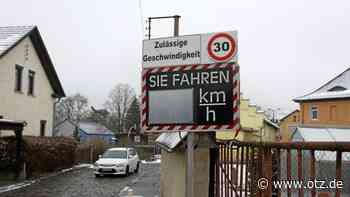 Diskussion um Tempodisplay am Kahlaer Oberbachweg