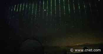 Watch Mysterious Green Lights From Space Flash Over Hawaii     - CNET