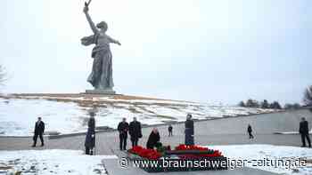 Putin sieht in Rede zu Stalingrad wieder Bedrohung durch deutsche Panzer