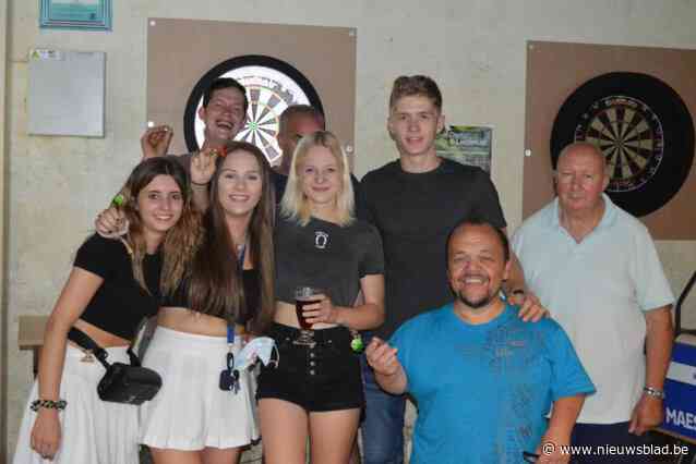 Bijntje (54) sluit café Hallepoort op Markt: “Corona, energiefactuur en veel tegenslagen”