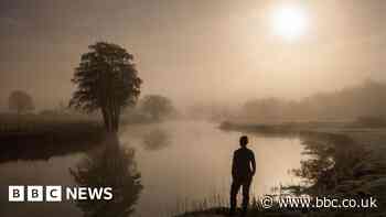 Long covid: Woman turns to photography for restoration