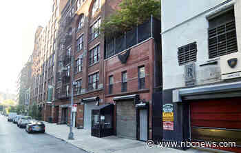 Patrons of NYC gay bar incapacitated and robbed of thousands via facial recognition on their phones