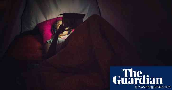 Tell us: how has viewing online pornography at a young age affected people?