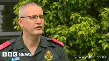 North East Ambulance Service medical and safety directors resign