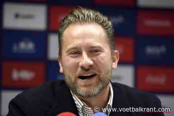 Fredberg beslist speelwijze op Anderlecht: &quot;Ik heb nooit begrepen dat een club alle macht geeft aan een hoofdcoach&quot;
