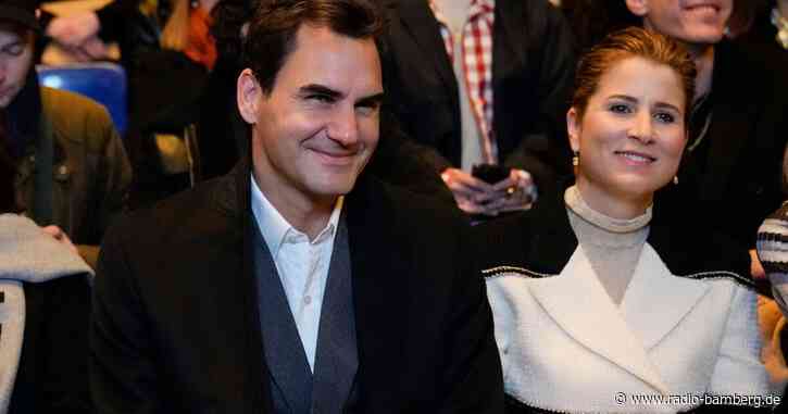 Nackter Mann, fliegende Wolke: Roger Federer als Kunstwerk