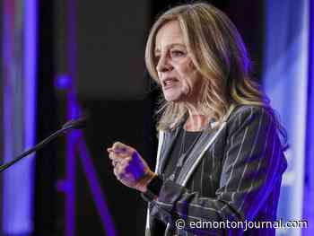 David Staples: Rachel Notley has one major card still to play to stop surge of Danielle Smith's UCP