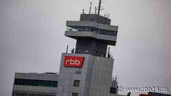 rbb entlässt zwei Direktoren und stoppt Zahlungen an Ex-Chefredakteur