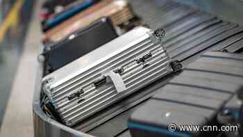 Poker star uses Airtag to track bag lost in airport 'twilight zone'