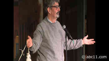 It's Always Punny in Philadelphia brings laughs and groans to Helium Comedy Club