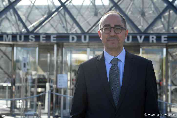 French Court Upholds Charges Against Former Louvre Director in Antiquities Trafficking Case
