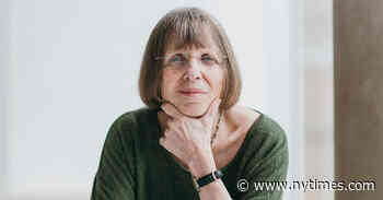 Linda Pastan, Poet Who Plumbed the Ordinary, Dies at 90