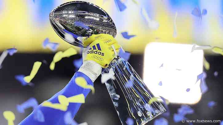 Tennessee lawmakers push to replace Columbus Day holiday in favor of 'Super Bowl Monday'