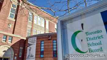 Man enters Toronto elementary school, offers food to students: TDSB