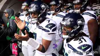 QB Smith on Seahawks talks: 'Looking very good'