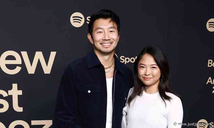 Simu Liu Kicks Off Grammys Weekend with Girlfriend Allison Hsu!