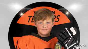 11-year old Sask. hockey player saves the day by lending Connor Bedard his socks